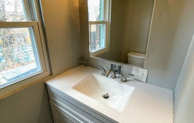 10 Edith Place