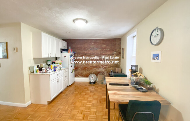 157 ENDICOTT ST