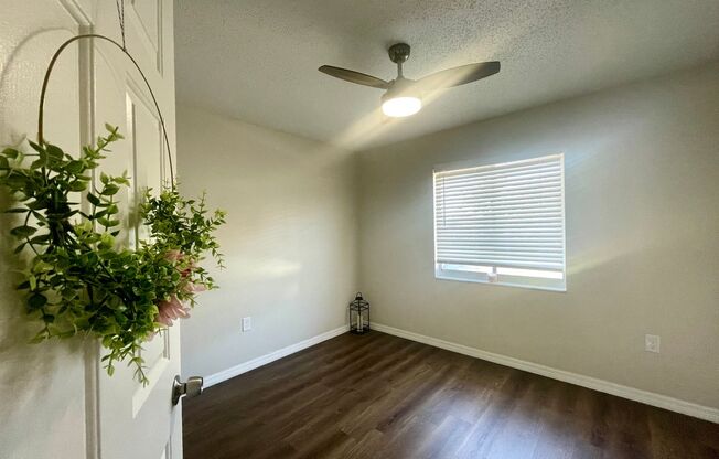 2 beds, 1 bath, 750 sqft, $1,399, Unit 9