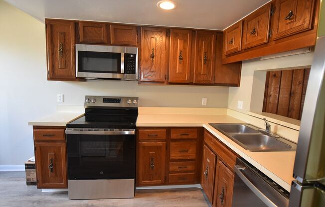 2 Bedrooms 2 Bath Home for Rent at 5407 Pine Creek Drive ORLANDO FL. 32811