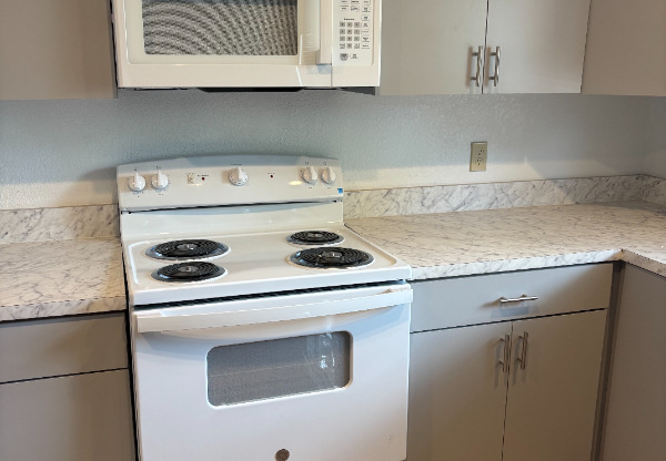 28151 SW 142 CT