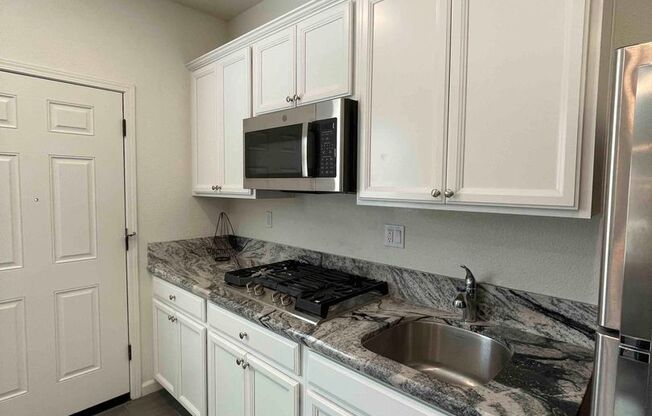 1 bed, 1 bath, $2,150, Unit Unit B