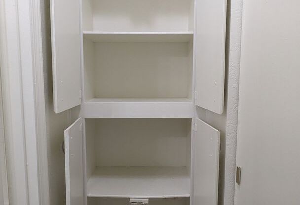 1 bed, 1 bath, 700 sqft, $1,295, Unit #21