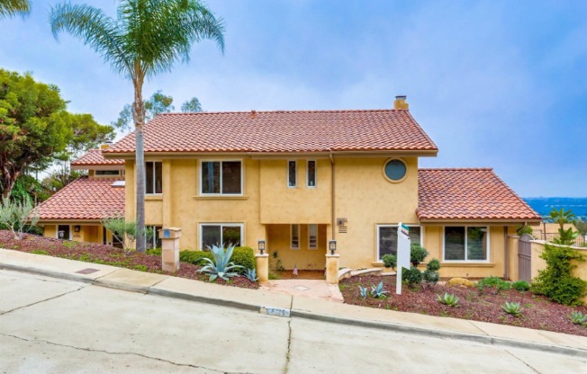 6186 SAINT THERESE WAY