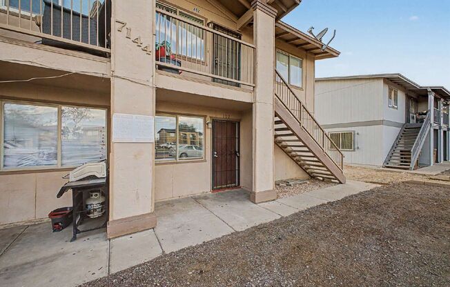 2 beds, 1 bath, 500 sqft, $925, Unit 102