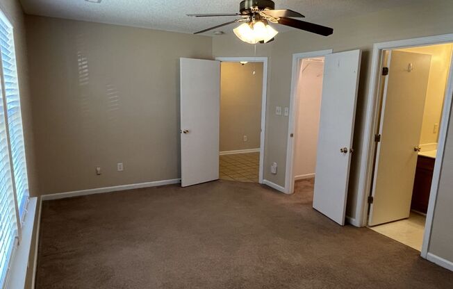 3 beds, 2 baths, $1,750