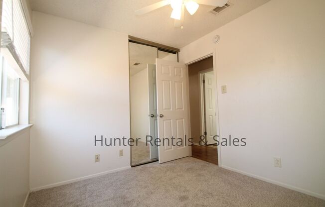 3 beds, 2 baths, $1,150