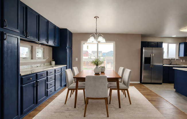 4 Bedroom Updated Home in Fountain!