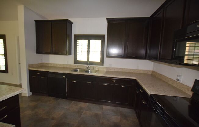 3 beds, 2 baths, $2,100