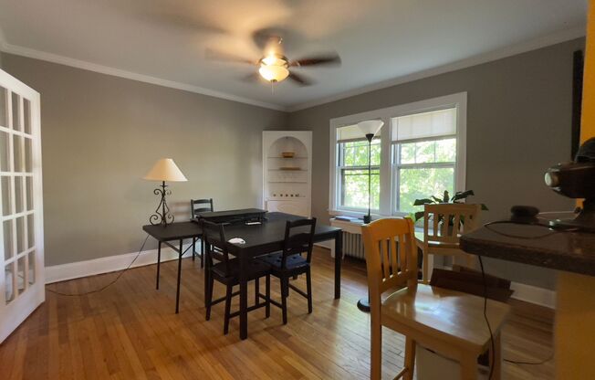 1 bed, 1 bath, $1,750, Unit 816-203