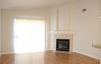 2 beds, 2 baths, $1,350, Unit # 2103