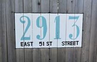 P1-2913 East 51st Street Austin, TX 78723