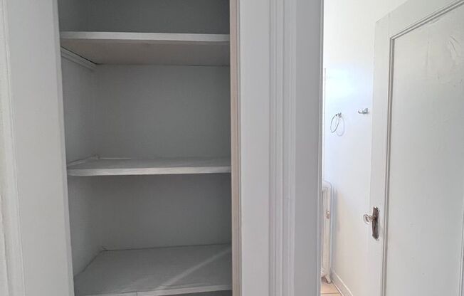 1 bed, 1 bath, 535 sqft, $1,645, Unit 2247-51-3H