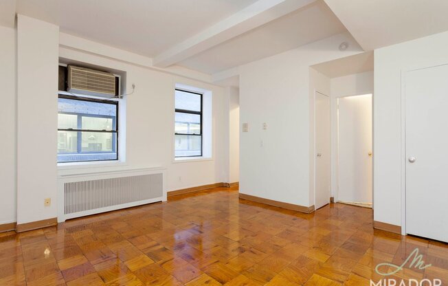 Studio, 1 bath, $3,100, Unit 5I