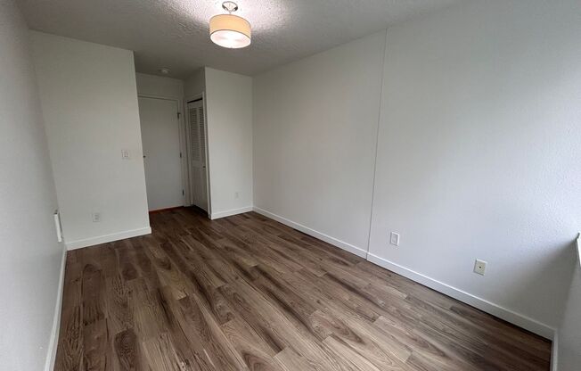 2 beds, 2 baths, 990 sqft, $1,650, Unit 209