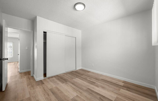2 beds, 1 bath, 875 sqft, $1,688, Unit 7a