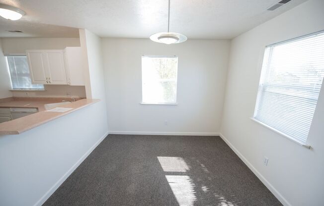 2 beds, 1 bath, $1,749, Unit 5