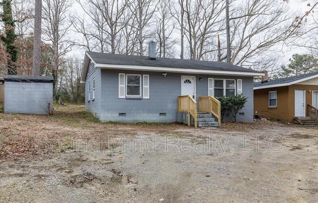 575 ROSE LN