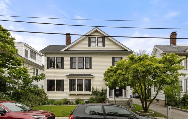 15 HOLLIS ST