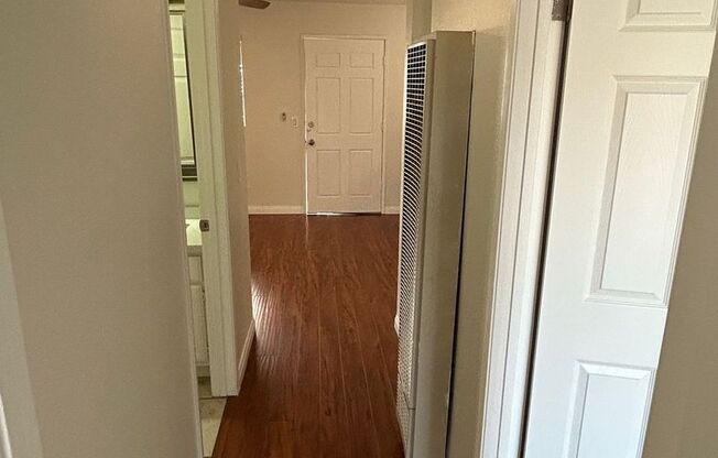 504 Clay Apartments