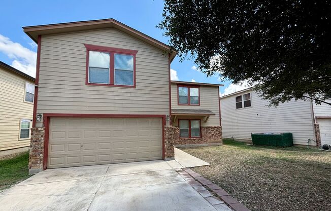 3 beds, 2.5 baths, $1,595