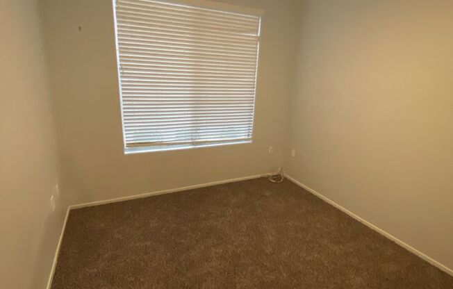 3 beds, 2 baths, $1,875, Unit # 1313