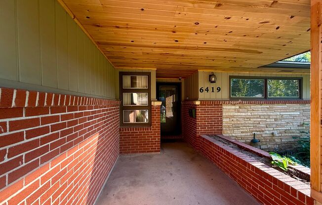 6419 E Claytonia - 3 Bedroom 1.5 Bathroom