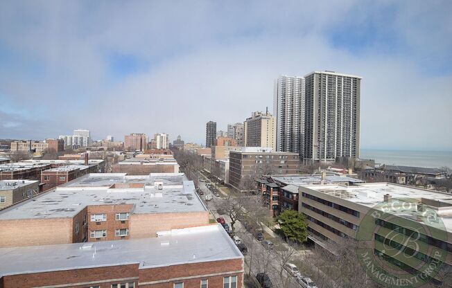 2 beds, 1 bath, 700 sqft, $2,700, Unit 801