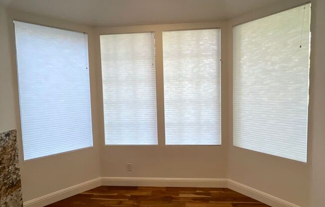 1 bed, 1.5 baths, $3,500, Unit # 113