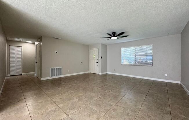 2/1 Duplex in Holly Hill