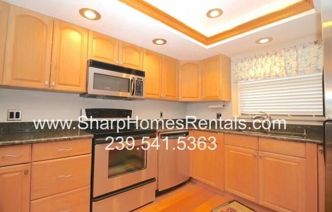 3935 Country Club BLVD