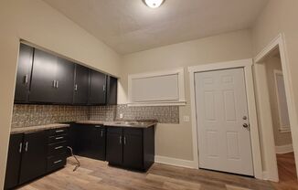 Studio, 1 bath, $825, Unit 2