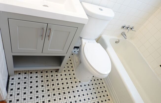 8207 Garland Avenue D&amp;G PROPERTIES LLC