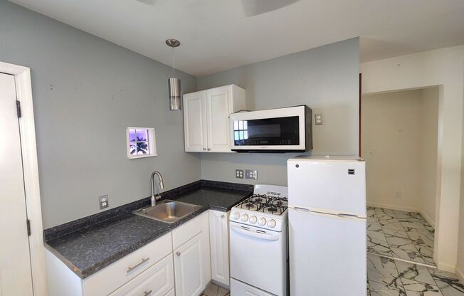 Beautiful 1 bed 1 bath Casita in Tempe AZ!