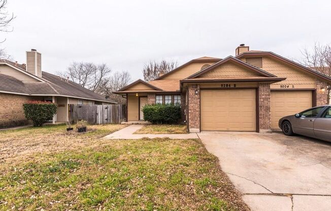 9204 Sedgemoor Trail, Unit B