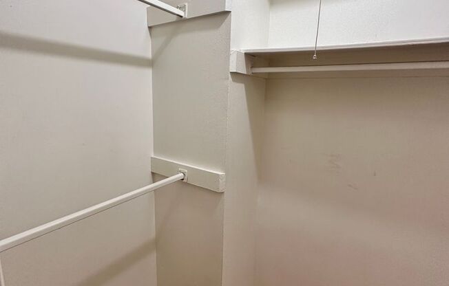 1 bed, 1 bath, 600 sqft, $700, Unit Unit 209