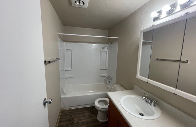 1 bed, 1 bath, 650 sqft, $1,237