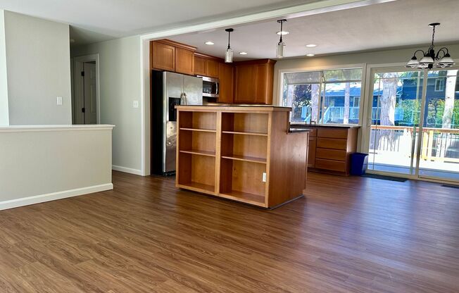 Perfect Home in Kirkland for Rent