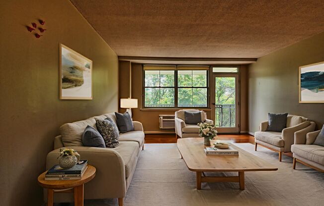 2030 N ADAMS ST #606