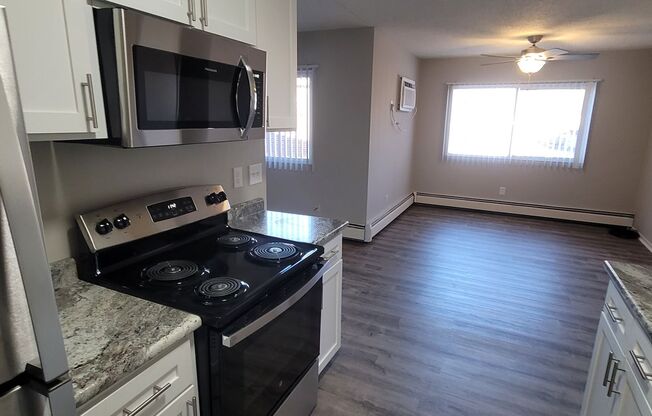 River Walk Apartments of Delano