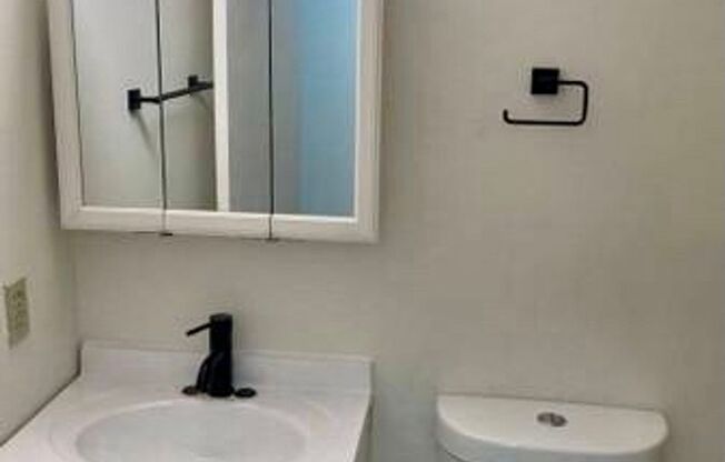 1 bed, 1 bath, 607 sqft, $1,545, Unit 205