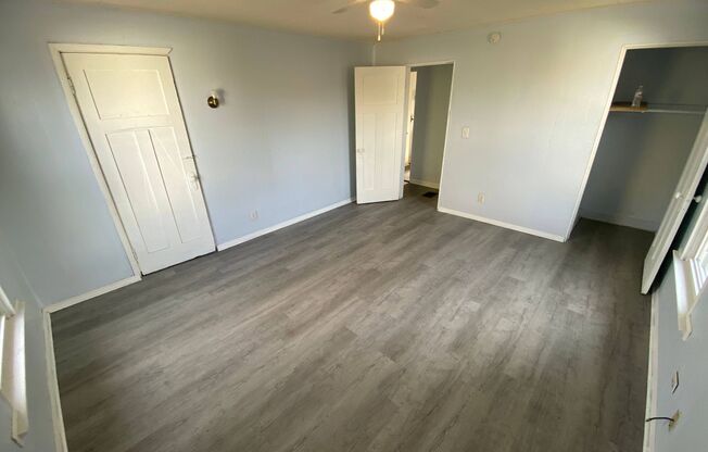 2 beds, 1 bath, $950, Unit Unit 1010