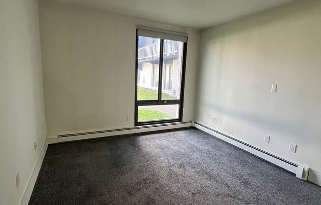 2 beds, 1.5 baths, 950 sqft, $1,545, Unit 116E