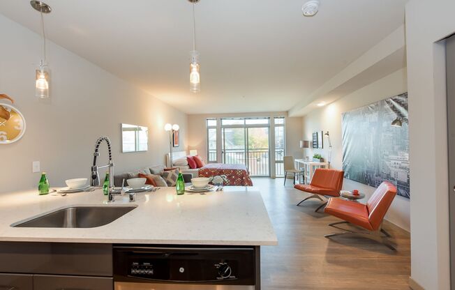 1 bed, 1 bath, 651 sqft, $2,550, Unit 602