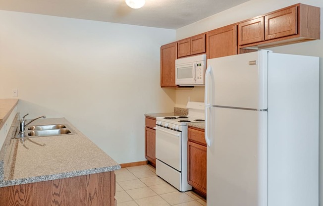 Rockridge Kitchen Apartments for rent Williston, North Dakota