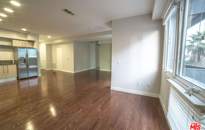 1 bed, 1 bath, 830 sqft, $2,650, Unit 401