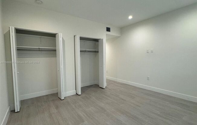 3 beds, 2 baths, 1,000 sqft, $3,600, Unit 1786 SW 9th St apt2 (A11688921)