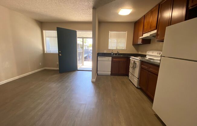 1 bed, 1 bath, $1,395, Unit 3259 #17