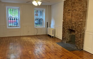 1 bed, 1 bath, $3,300, Unit 1