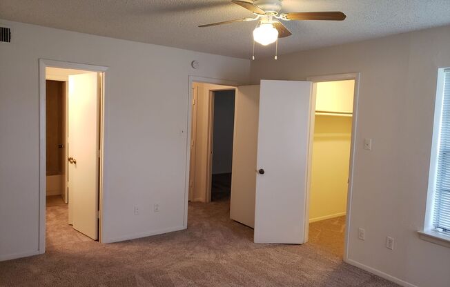 2 beds, 1.5 baths, $1,695